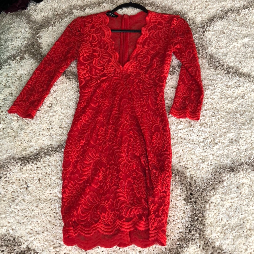 Bebe dress